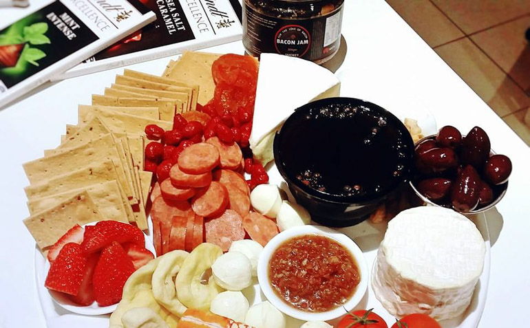 Bacon jam not just for breakfast Blog770px-bacon jam platter