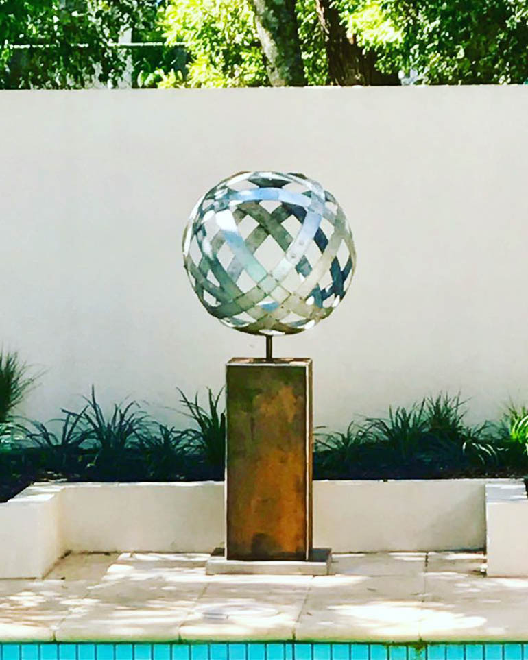 Blog770px garden sculpture